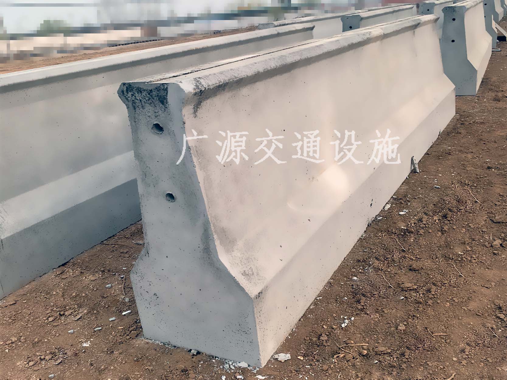 5000×1300桥梁大隔离墩