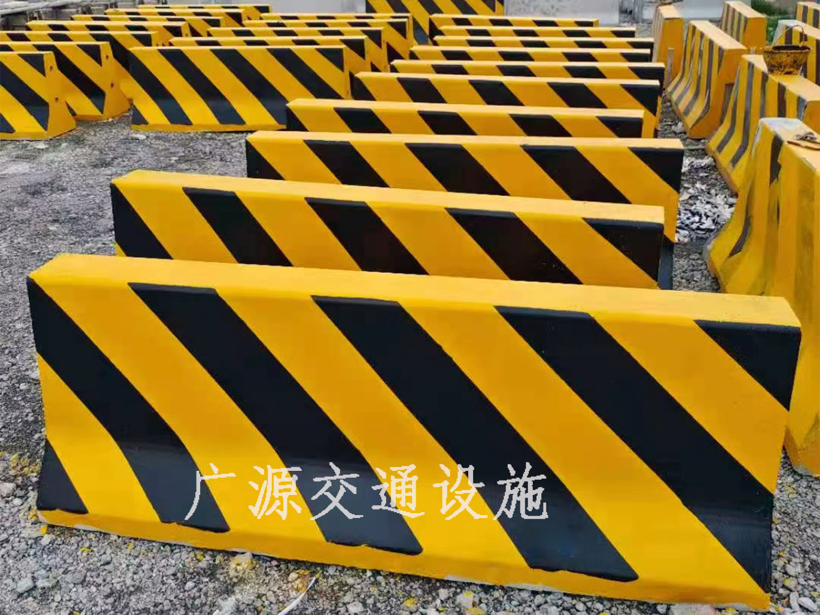 2000×800新泽西隔离墩