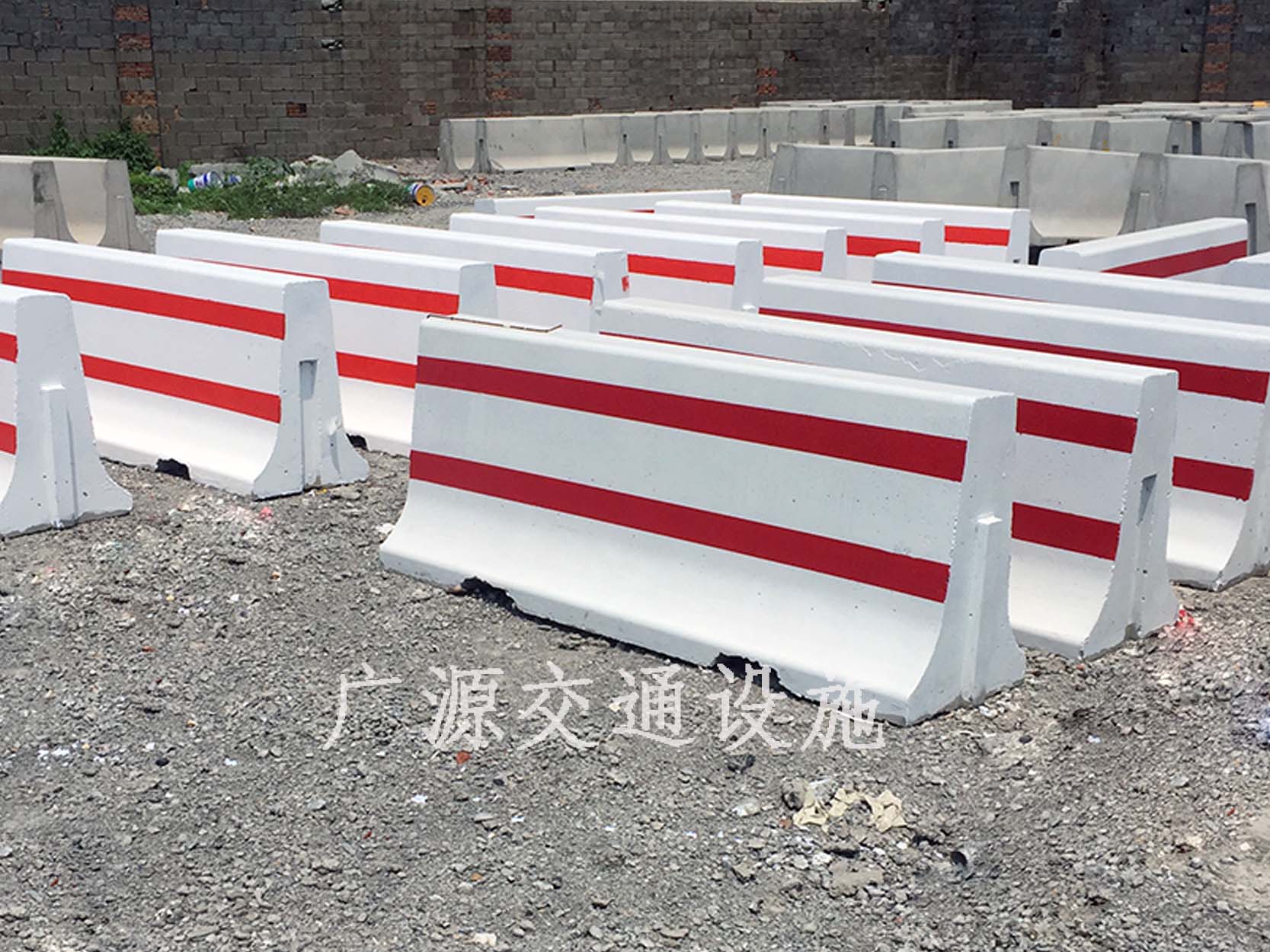 2000×800新泽西隔离墩