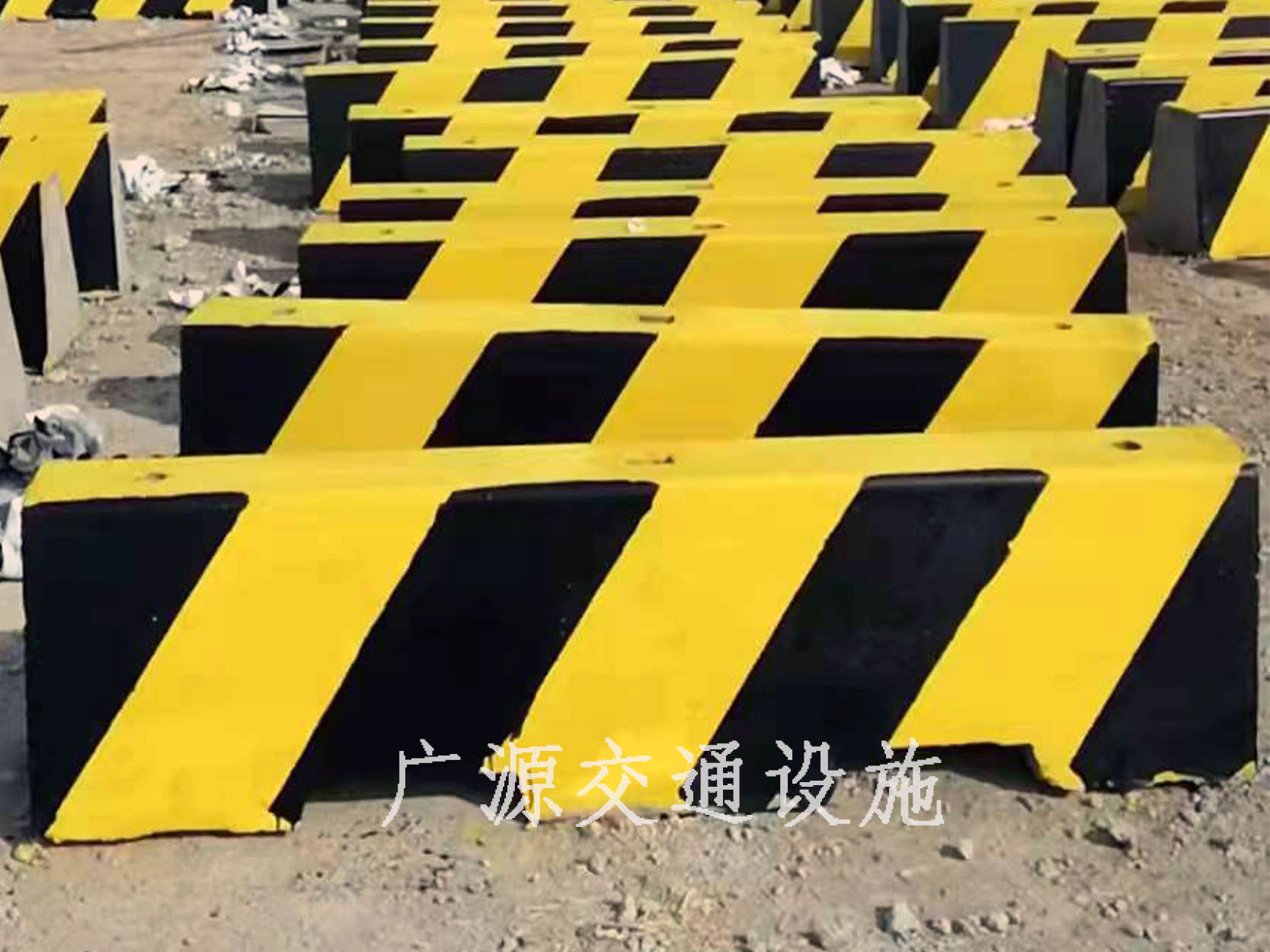 1800×480护栏底座水泥墩
