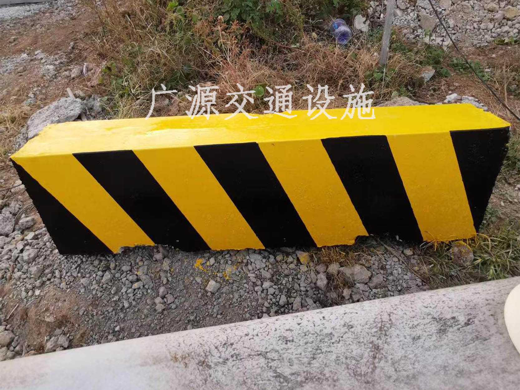1700×350轨道交通水泥墩